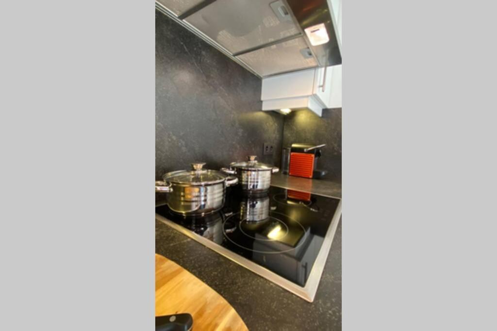 アントウェルペンDuplex In Historical Centre With Private Courtyardアパートメント エクステリア 写真